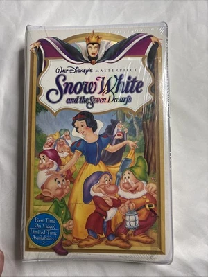 Sealed Original 1994 Walt Disney's Masterpiece Snow White And The Seven Dwarfs - Image 1 of 4