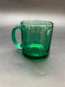 Vintage Mid-Century Emerald Green Glass Coffee Mug Made In USA - Picture 1 of 6