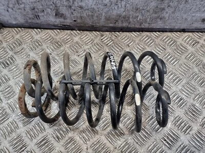 Par de resorte helicoidal deportivo Ford Fiesta 2012 1,6 L DSL MAN Foto 1 de 4