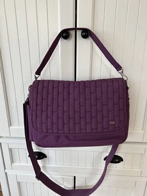 Bolso de viaje Lug púrpura con correa para el hombro y la mano Foto 1 de 4