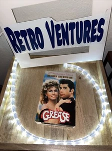 Grease (VHS, 1998, 20th Anniversary Edition) Preowned Complete - Picture 1 of 7