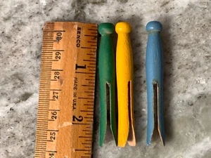 Vintage Lot Of 3 Colored Wooden Doll Clothespins Rare - Picture 1 of 2