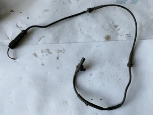 Front Wheel Speed Sensor Antilock Brake System 2011 BMW 528i 2x5-1 -7 p - Bild 1 von 3