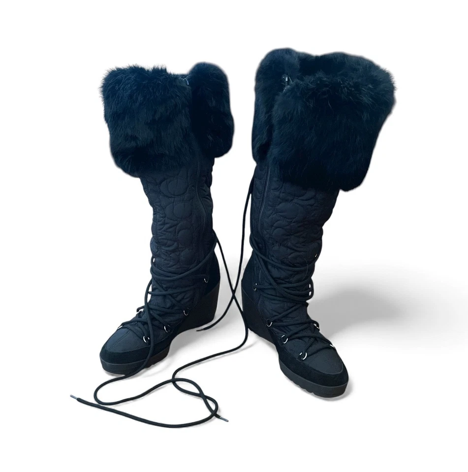 Usadas en Excelente Condición Botas Coach Sofie Negras Tacón de Cuña Acolchadas Piel Chic Gótico Clásico Invierno Talla 6B Foto 1 de 4