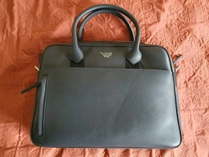 Emporio Armani Laptoptasche 15 Zoll Schwarz. unbenutzt - Bild 1 von 18