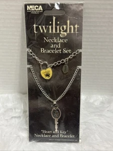 NECA Twilight Necklace And Bracelet Set New - Picture 1 of 14