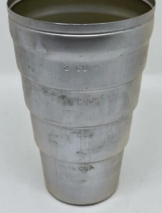 Vintage Markenlos Aluminium Messen 2 Tassen Retro Bauernhaus 7"  - Bild 1 von 4