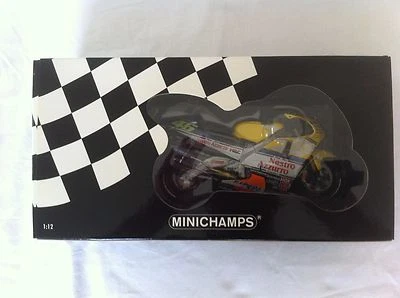 Minichamps 1.12 Scale ORIGINAL 1st Edition V.Rossi Team Nastro Azzuro 500cc 2001 - Image 1 of 4