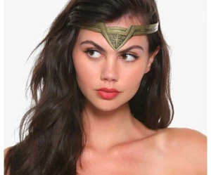 Metal DC licensed Wonder woman tiara for cosplay/costume from hot topic - Picture 1 of 3
