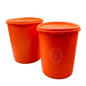 Tupperware Canisters Servalier Harvest Orange 807-12 & 809-14 Vintage Set 2 - Picture 1 of 18