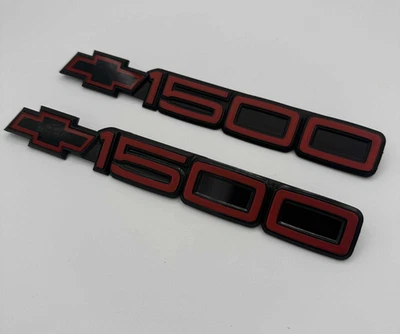 红色黑色适用于 88-99 Silverado 雪佛兰 1500 领结成型门徽章-一对 — 第 1/3 张图片