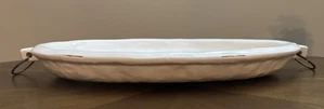 Raro vassoio decorativo 23” manico anello bianco primitivo rustico fienile ceramica raro - Foto 1 di 20