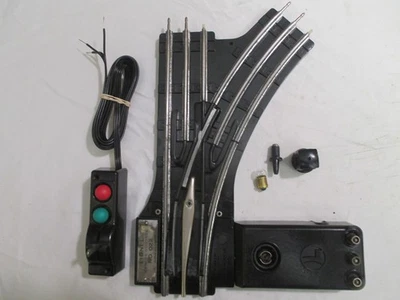 Interruptor de mando a distancia derecho Lionel 022 reacondicionado de posguerra. ¡BONITO! #5 Foto 1 de 4