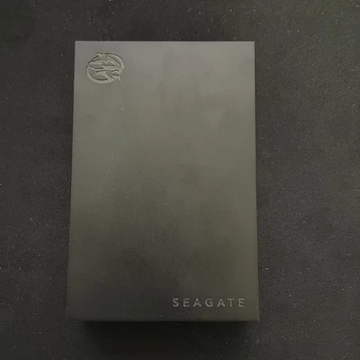 Seagate FireCuda 3EDAP4-500 5TB Portable Gaming Hard Drive Wie Neu - Bild 1 von 3