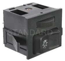 Interruptor Faro Estándar HLS1361 NUEVO VOLKSWAGEN JETTA,RABBIT (1981-1984) Foto 1 de 1