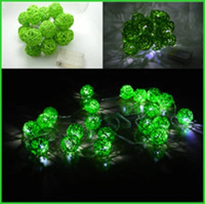Green Wicker Cane Rattan Ball LED Lights Balcony Party 20 5cm Balls 2m Batt PWR - Image 1 of 4