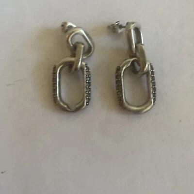 Pendientes enchapados en plata Giles And Brother, con cristales  Foto 1 de 2