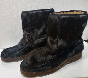 Woman's Austrian Made Horse Hair Humanic Polaris Boots - Picture 1 of 24