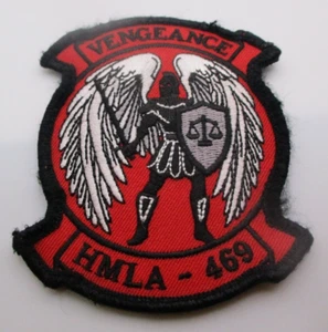 USMC HMLA-369 Pistoleros Escuadrón Rojo Autoadhesivo Traje de Vuelo Parche Versión 3 - Imagen 1 de 2