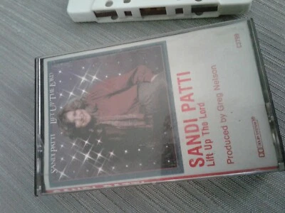 Sandi Patti lift up the Lord Gospel Music Cassette  - Image 1 of 2