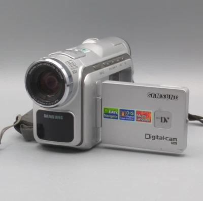 Samsung VP-D101 Digital Video Camcorder 900x Zoom Mini DV, Battery - FOR PARTS - Photo 1/4