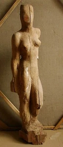 Estatua Ucraniana Soviética URSS Piso Autor Escultura Niña Desnudo Cubismo Madera - Imagen 1 de 12