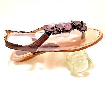 MERONA Womens Sandals copper colored buckle strap back SIZE 7 M Flip Flops  - Image 1 of 4