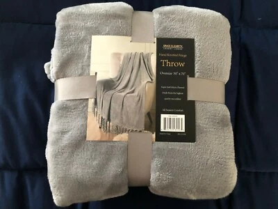 Ropa de cama de lujo Grace Elizabeth anudada a mano flecos tiro de gran tamaño 50"x70" Foto 1 de 3