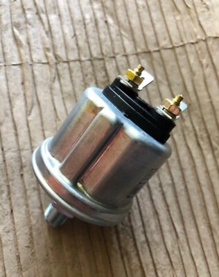 Capteur De Pression D’huile Volvo 240 Nos - Photo 1/2