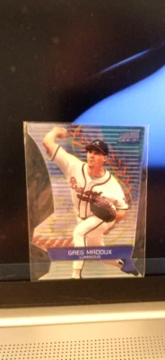 2000 Stadium Club #1C Greg Maddux 3 X 3 Luminescent      - Image 1 of 2