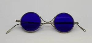 BAUSCH & LOMB 41 ANTIQUE COBALT BLUE EYE GLASSES  - Picture 1 of 4