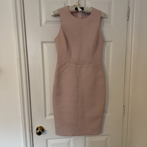 VETEMENTS Gossip Clothing elegante abito donna rosa pallido senza maniche (campione circa 8 10)