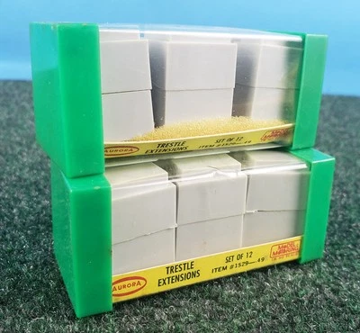 NOS 2X Aurora Model Motoring #1529 Trestle Extensions HO Slot Car Accessories  - Image 1 of 4