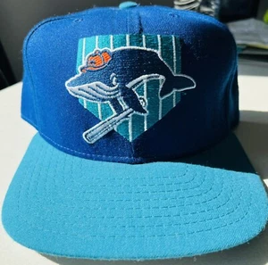 Vintage 90’s MLB Minor League Lahaina Whalers 1993 Hawaii Winter cap Snapback - Picture 1 of 3