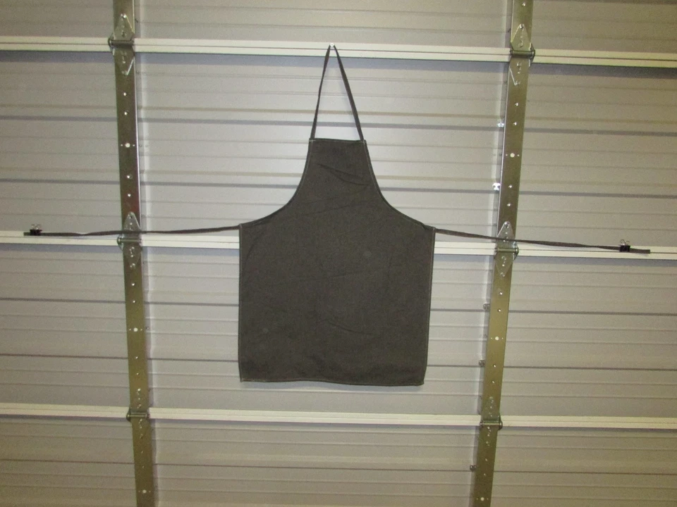 NEW HEAVY DUTY COTTON WORK APRON, 33" x 25", BLACK & WHITE DENIM (Y) - Image 1 of 1