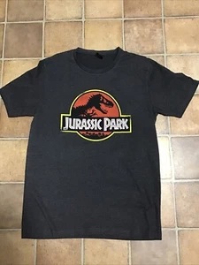 Jurassic World - T Shirt - Menโs - Size S - New ๐ - Picture 1 of 4