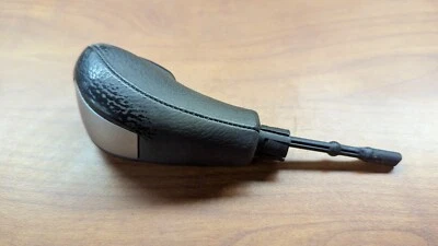 Volvo OEM C30, C70, S40, V50 dos tonos cuero carbón perilla de cambio Foto 1 de 4