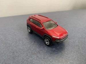 Matchbox 2014 Jeep Cherokee TrailHawk Model Toy Car 1:64 Scale Red loose - Picture 1 of 3