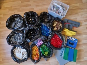 LEGO 35 KG Konvolut - Platten Figuren Zubehör - Star Wars Castle City Rock UVM.. - Bild 1 von 24
