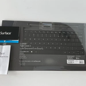 Microsoft Surface RT / 2 / Pro 1 / Pro 2 Type Cover 2 Keyboard 1561 /Black - Picture 1 of 4