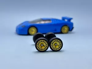 R149 - Ruote in gomma OEM 1:64 Hotwheels piloti reali # Aerorr oro 10 mm - Foto 1 di 5