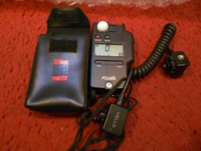 ACCESSORIES POLARIS FLASH METER & VELLO FLASH CORD for Nikon - Image 1 of 4
