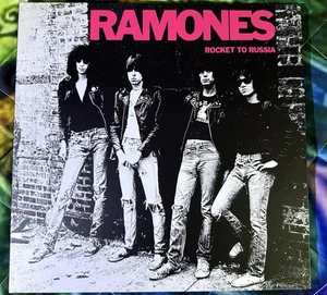RAMONES Rocket To Russia 40th Anniversary Deluxe Limited Edition 3CD/1LP NM - Picture 1 of 16