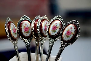 Vintage Set of Six Tea Spoons Silver Metal Porcelain Rose Flower Design Boxed - Picture 1 of 12