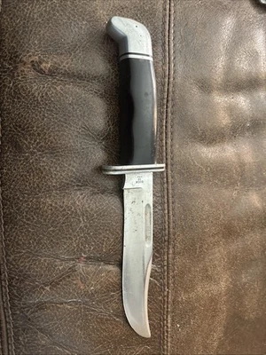 Buck 119 Fixed Blade Knife with Leather Sheath USA Made - Image 1 of 4