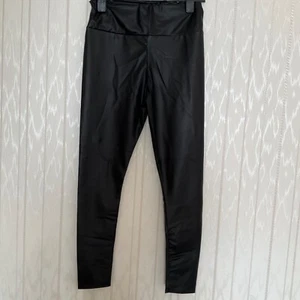 Black shiny leggings size 10 - Picture 1 of 5