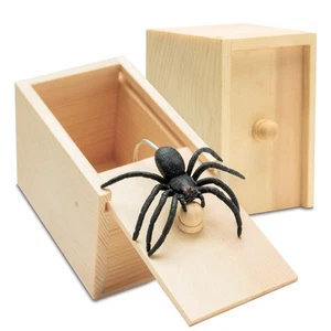 Fudragtn Fake Spider in a Box Prank Gift for Adults Kids,Handmade Wooden Pop ... - Picture 1 of 6