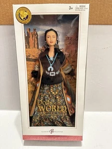 Barbie Principessa dei Navajo 2004 Bambole del Mondo Etichetta Rosa Scatola Aperta - Foto 1 di 10