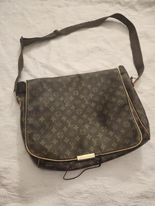 Autentica borsa a tracolla Louis Vuitton Monogram Abbesses M45257 - Foto 1 di 17