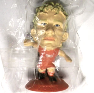 Corinthian Microstars LIVERPOOL Home KUYT MC10201 RED BASE - Sweden S16 - Picture 1 of 1